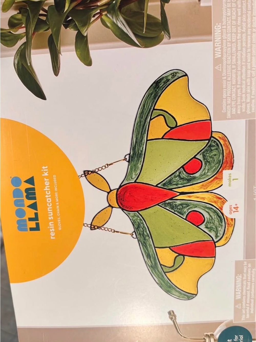 Monollama Resin Suncatcher Kit - Colorful Butterfly